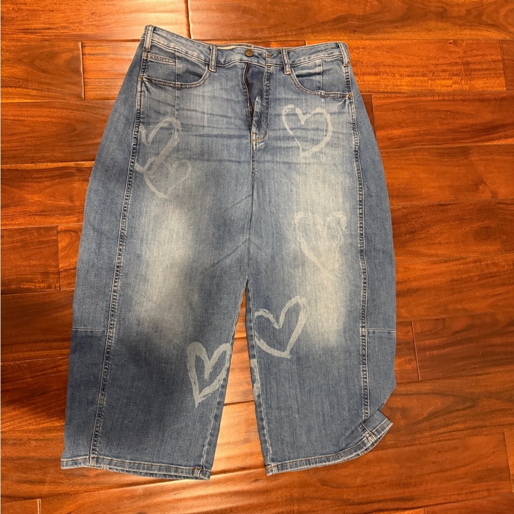 Pilcro Blue Heart-Print Denim barrel jeans